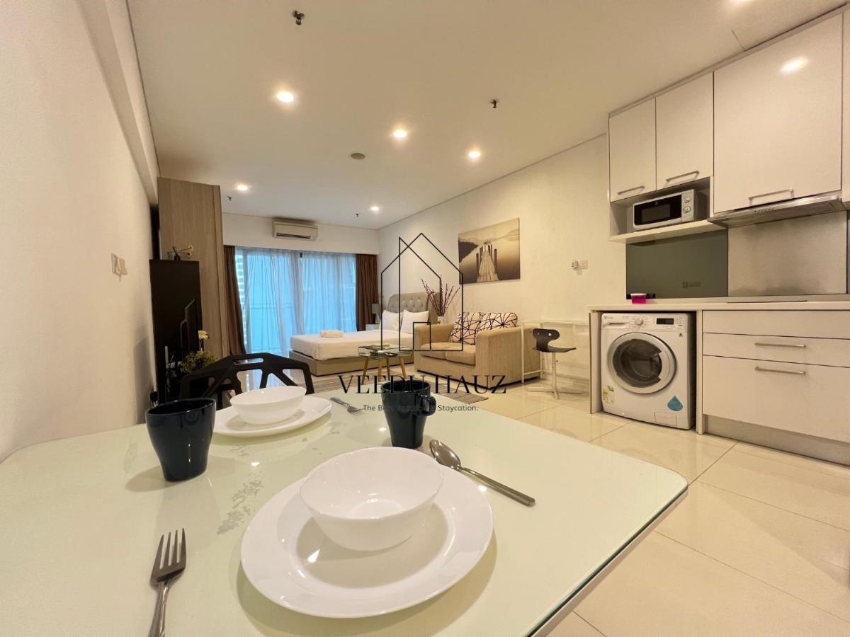 Mercu Summer Suites Куала Лумпур Екстериор снимка